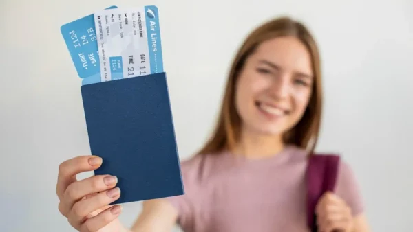 Como comprar passagens aéreas baratas. Quer viajar gastando menos? Então você precisa dominar a arte de encontrar passagens aéreas baratas