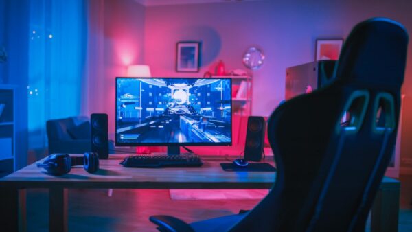 Jogo rodando em monitor de PC em 1080p