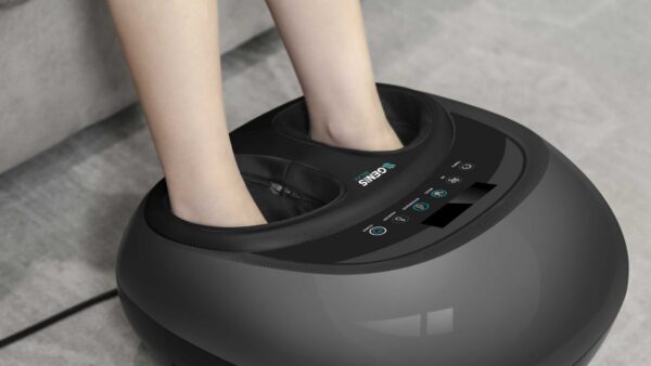 Massageador de pés shiatsu em uso
