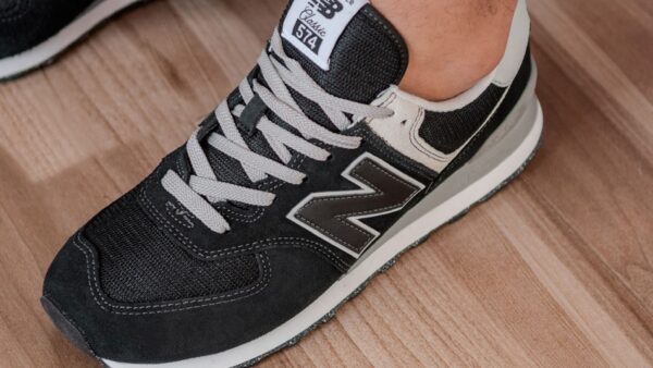 Modelos New Balance comparados: casual e corrida, com alerta de falsificação
