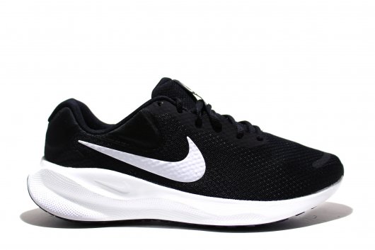 Tênis Nike Revolution 7
